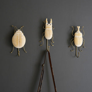 Bug Hooks