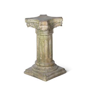 Courtyard Classic Pedestal