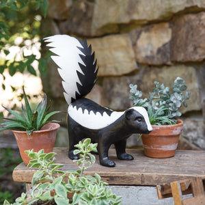 Garden Mischief Skunk