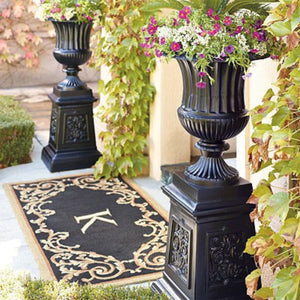 Large Venetian Urn on base