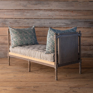 Montmartre Cane Day Lounge