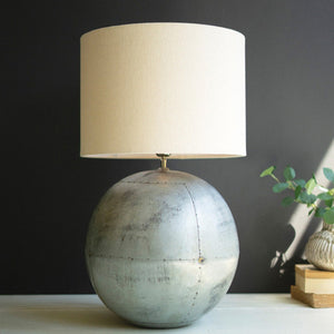 Globe Echo Iron Table Lamp