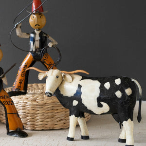 Moo-dy Maverick Steer Decor