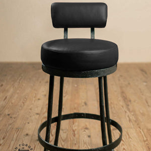 Hammerfell Armless Stool