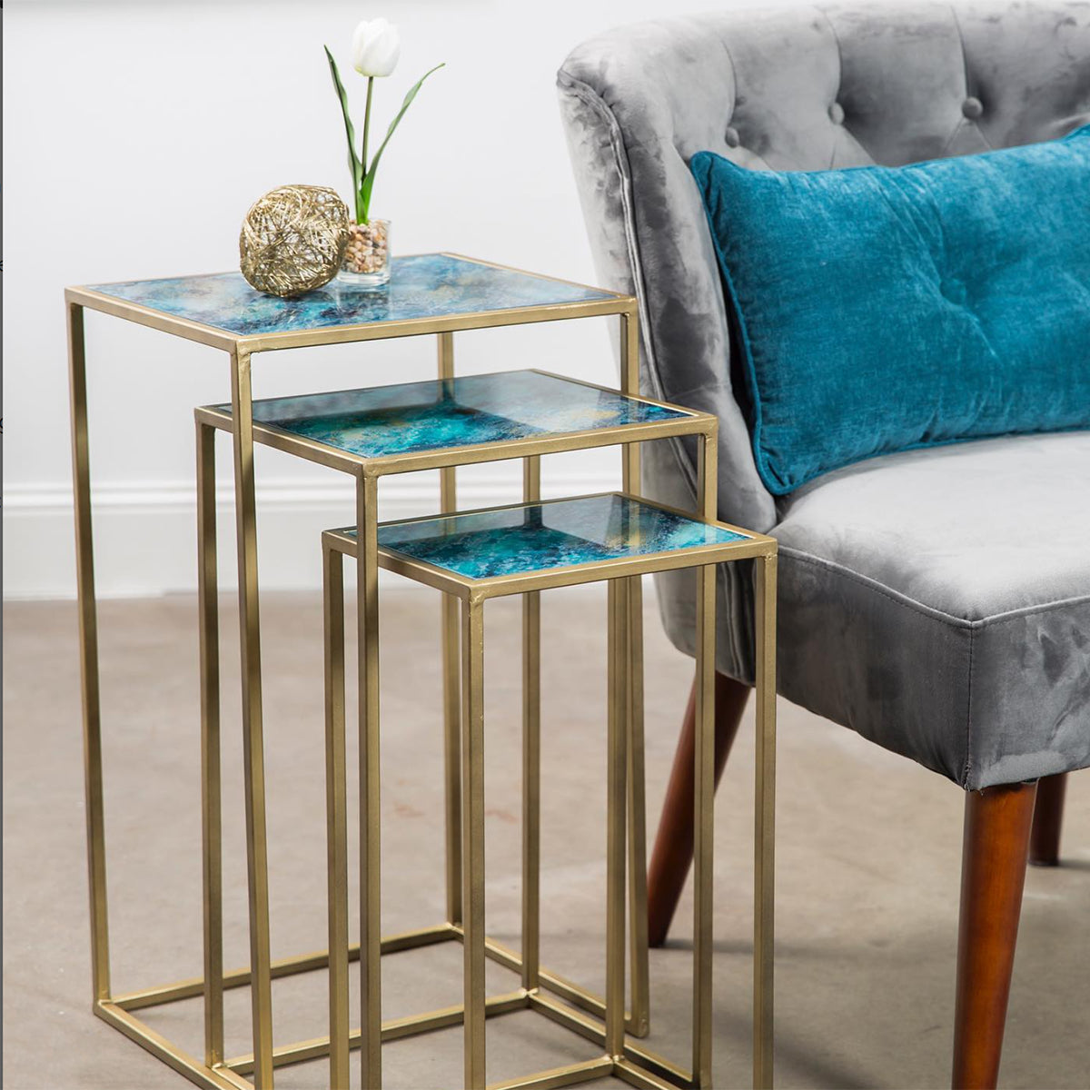 Abyss Nesting Tables