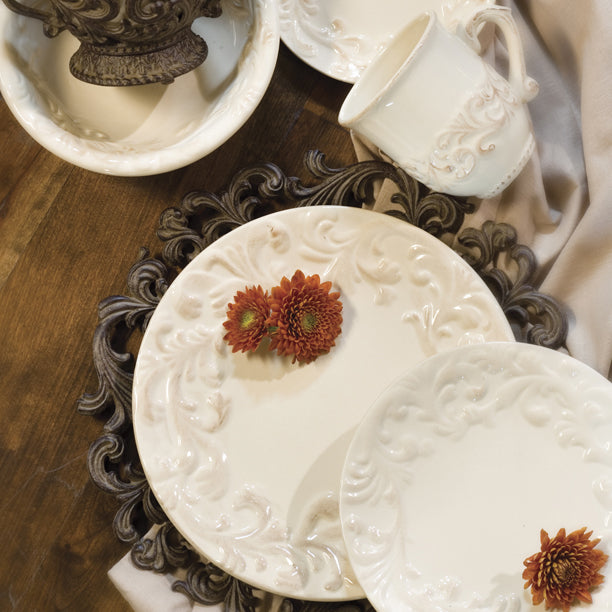 Tuscan 20 Piece Place Setting-Iron Accents