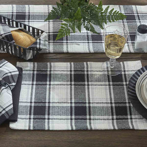 Crossroads Table Linens