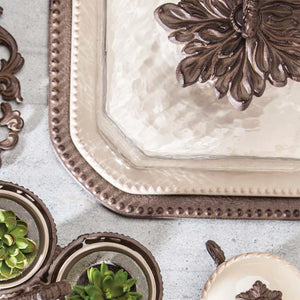 Acanthus Pastry Keeper