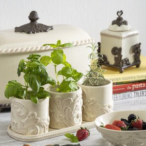 Acanthus Inspiration Jar