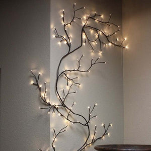 Lighted Willow Vine - 144 Led-Iron Accents