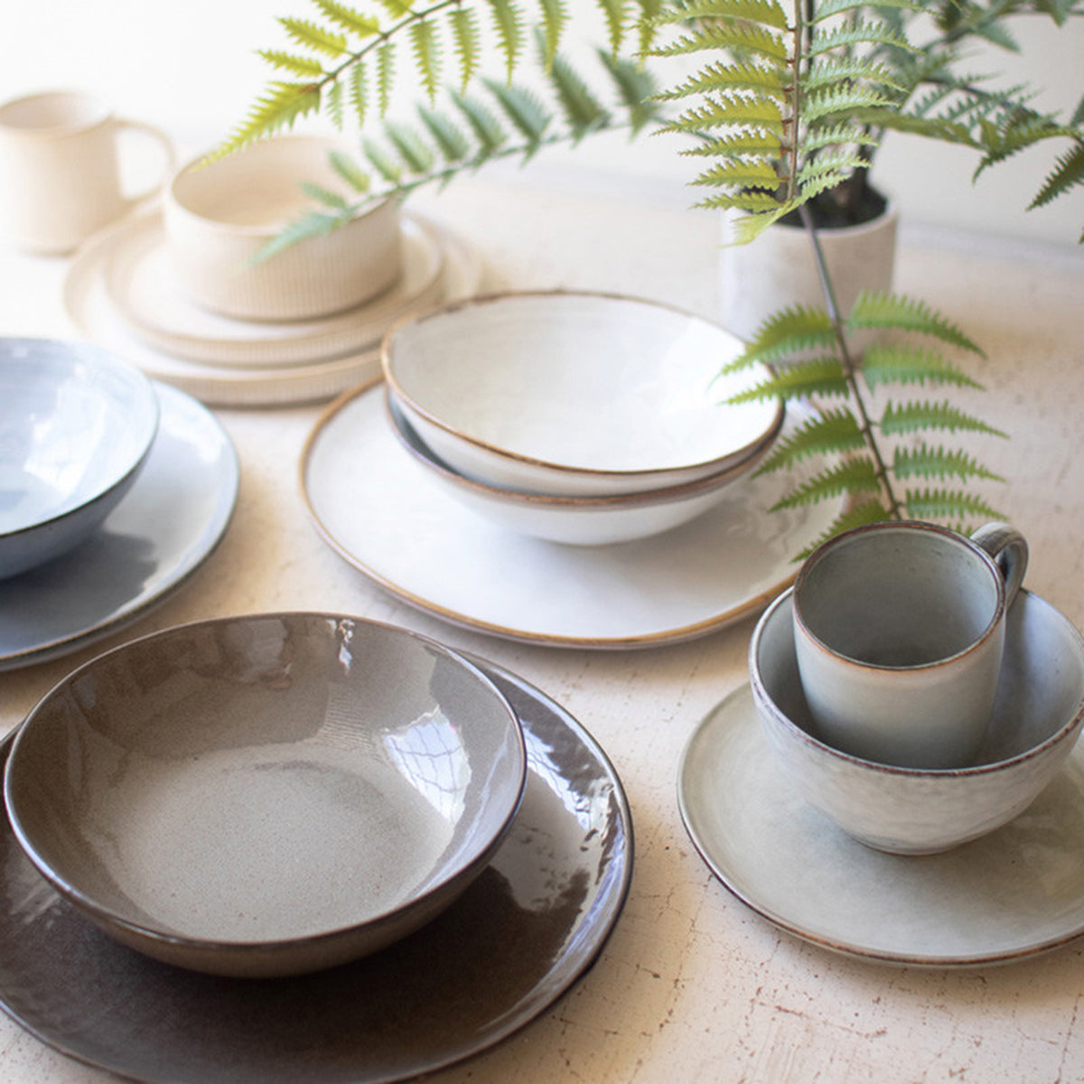 Glazed Ceramic Dinnerware