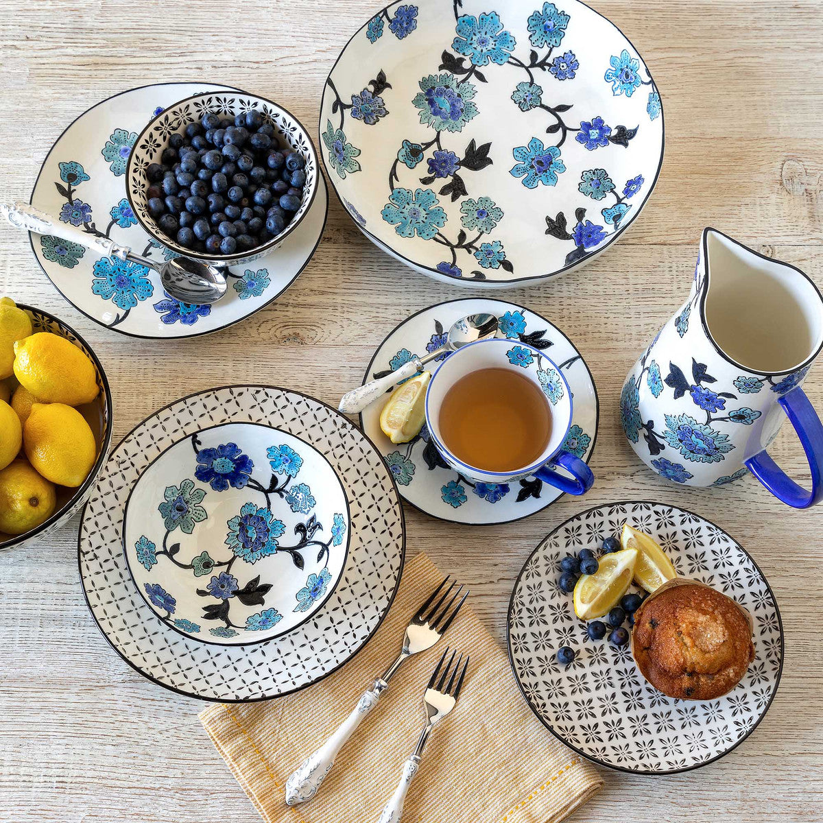 Periwinkle Dinnerware Collection