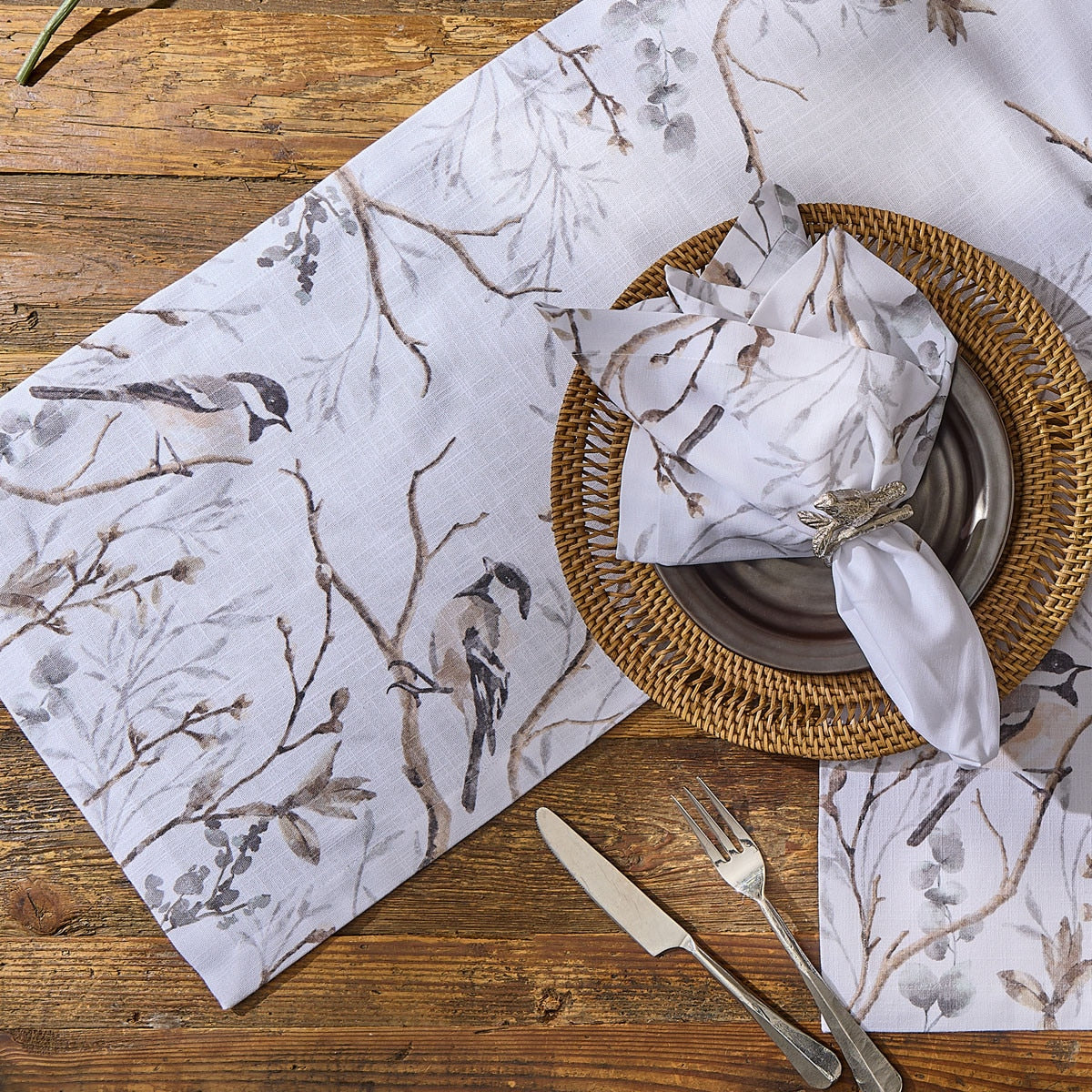 Birdie Botanical Table Runner