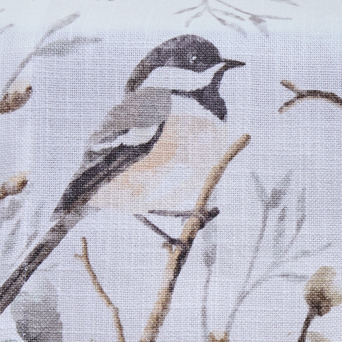 Birdie Botanical Table Runner
