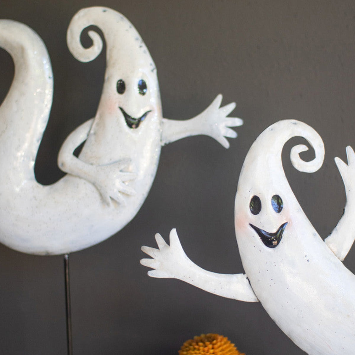 Ghost Trio Yard Stakes