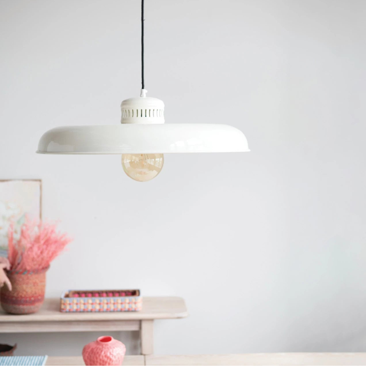 Cream Vintage Pendant Lamp
