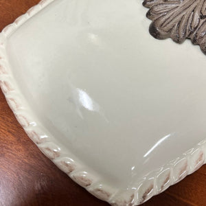 Acanthus Bread Box (imperfect)