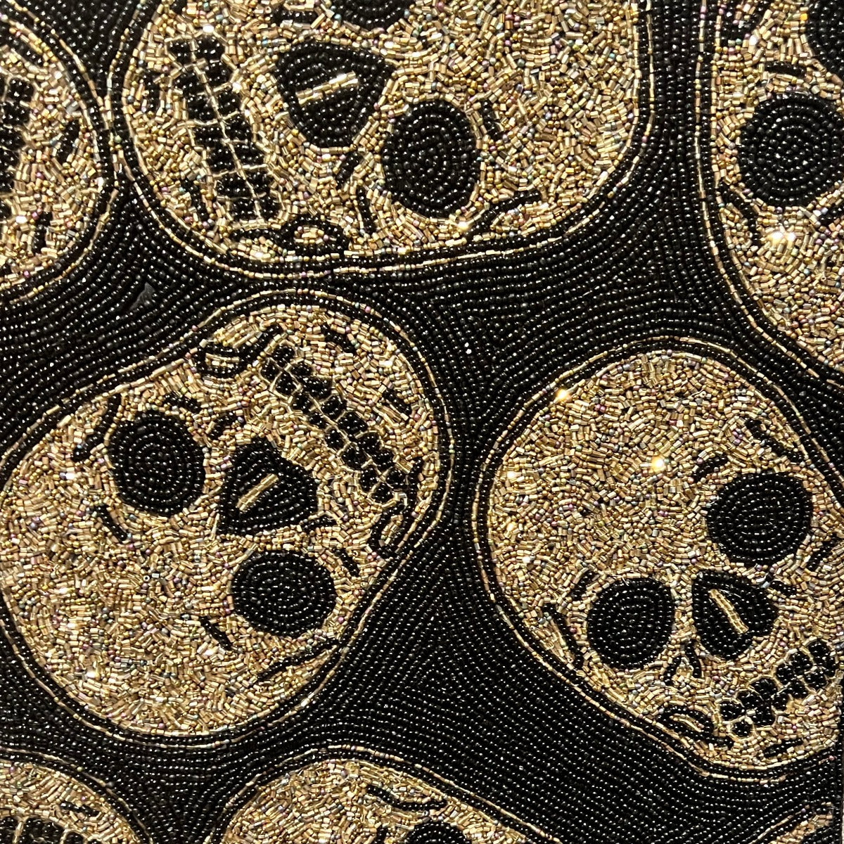 Beaded Skull Runner
