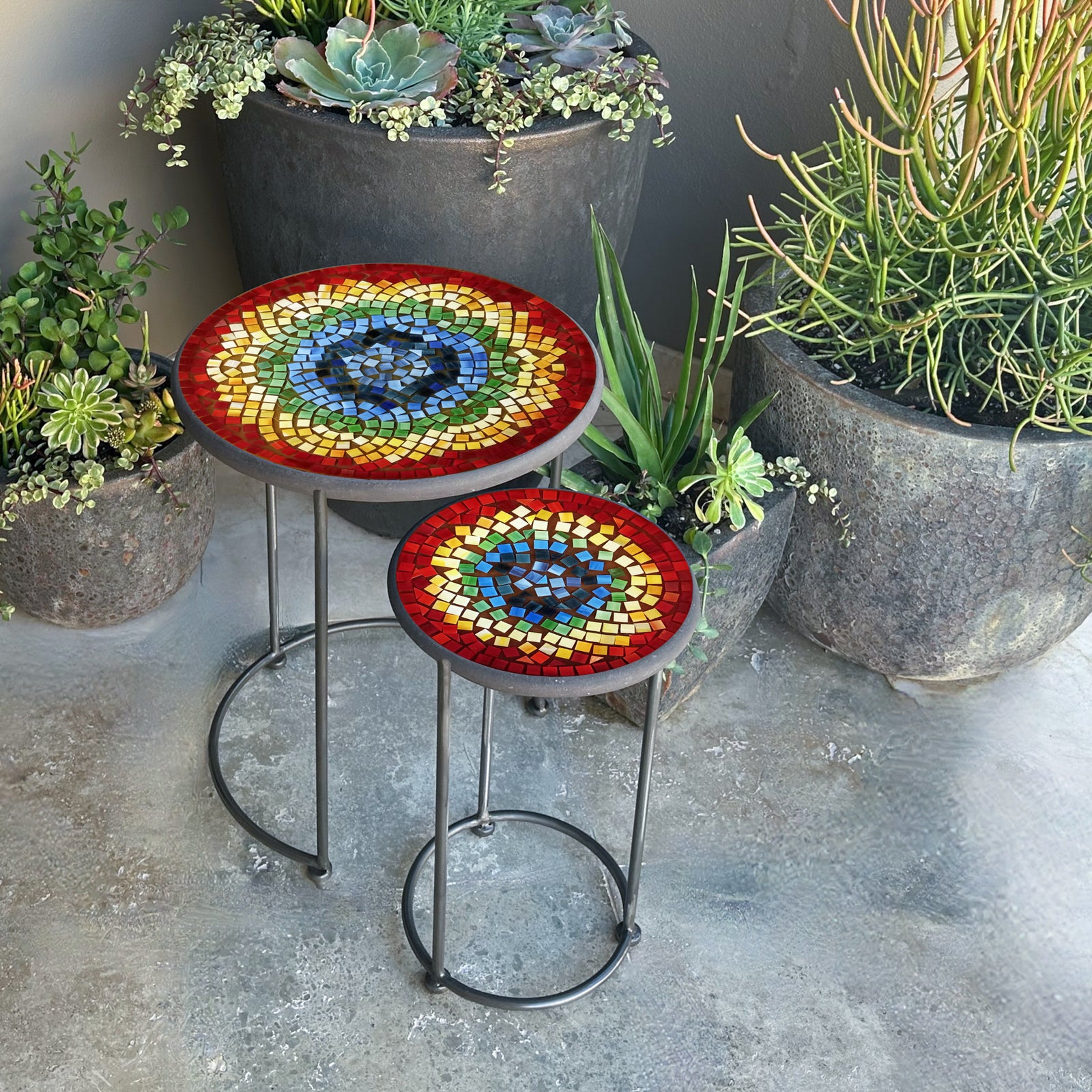 Iris Mosaic Round Nesting Tables