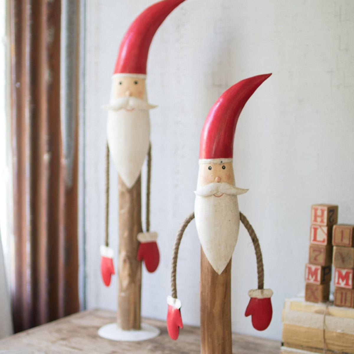 Timber & Tin Santa Duo