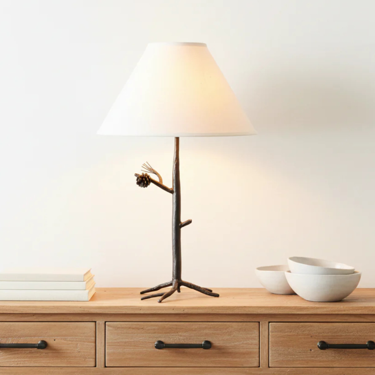 Pinebough Iron Table Lamp
