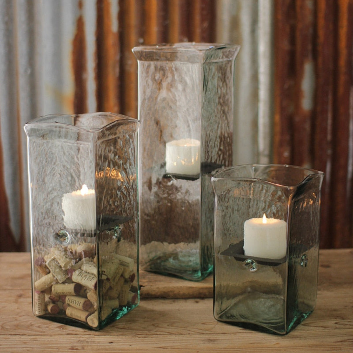 Wavy Edge Square Hurricanes