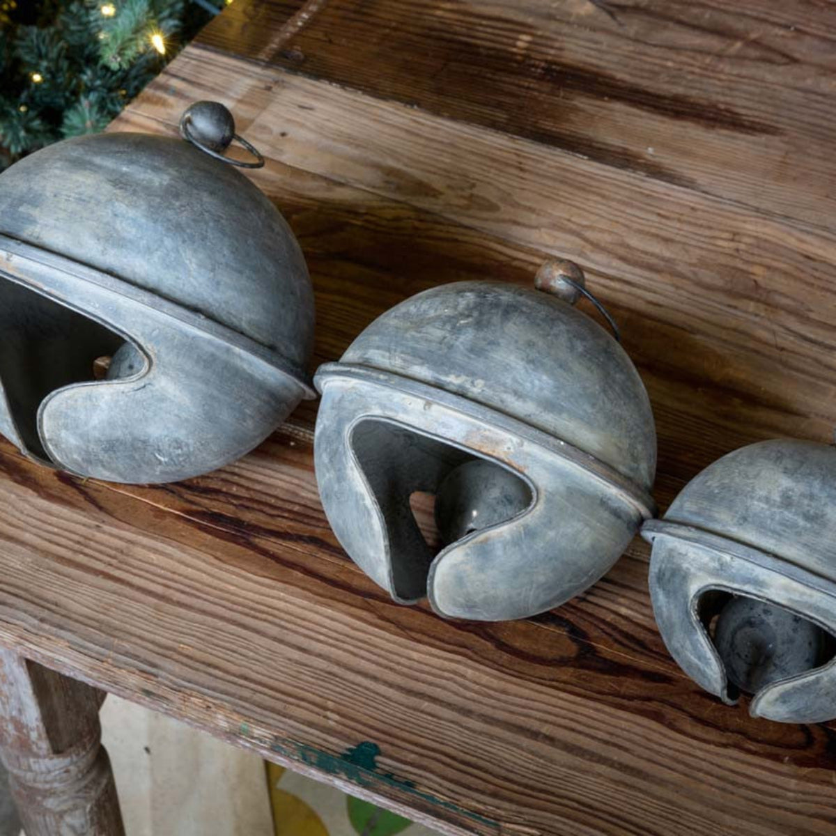 Weathered Tin Jingle Bells