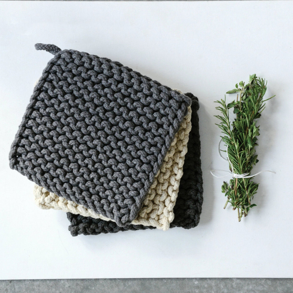 Hearth & Hook Pot Holders