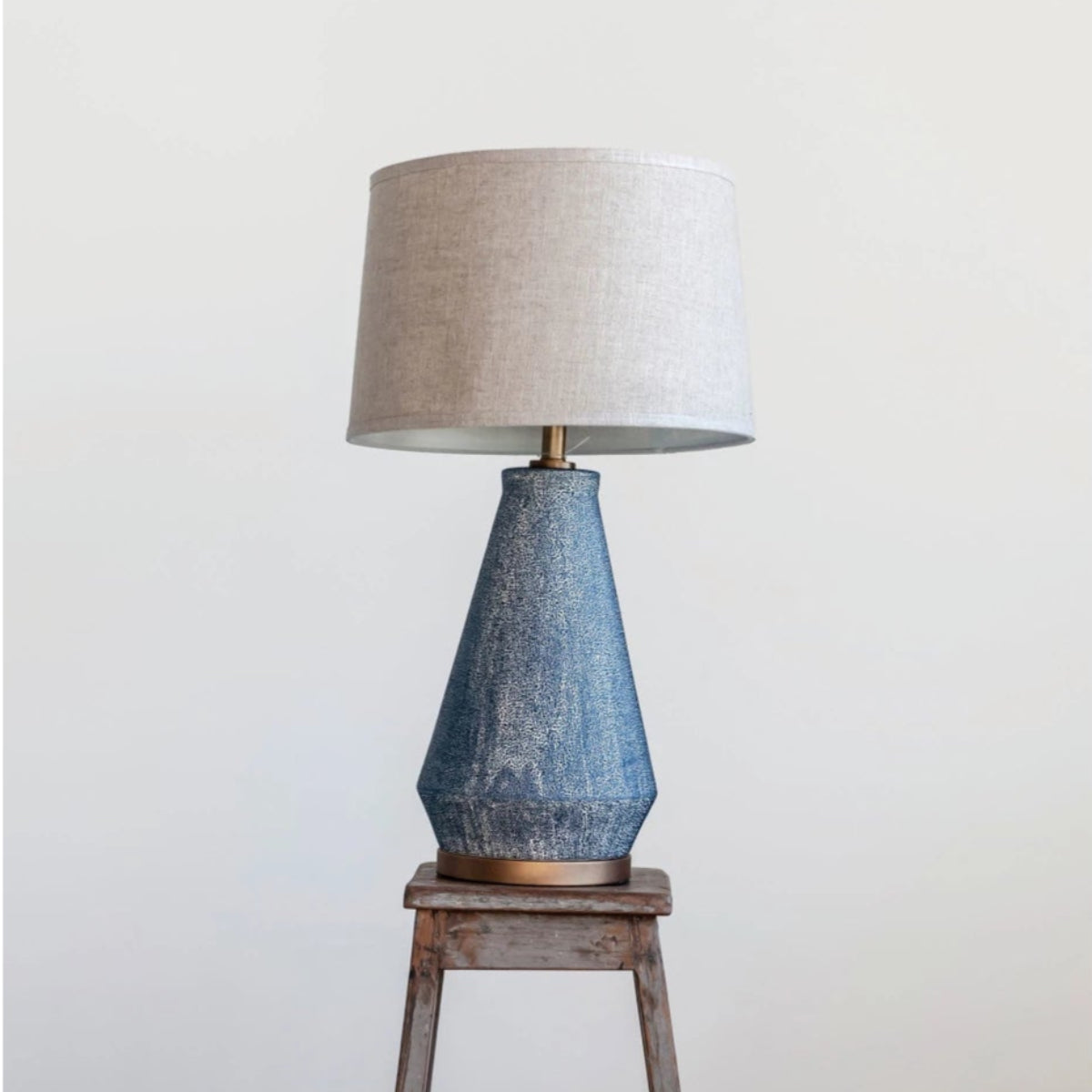 Azure Bloom Textured Table Lamp