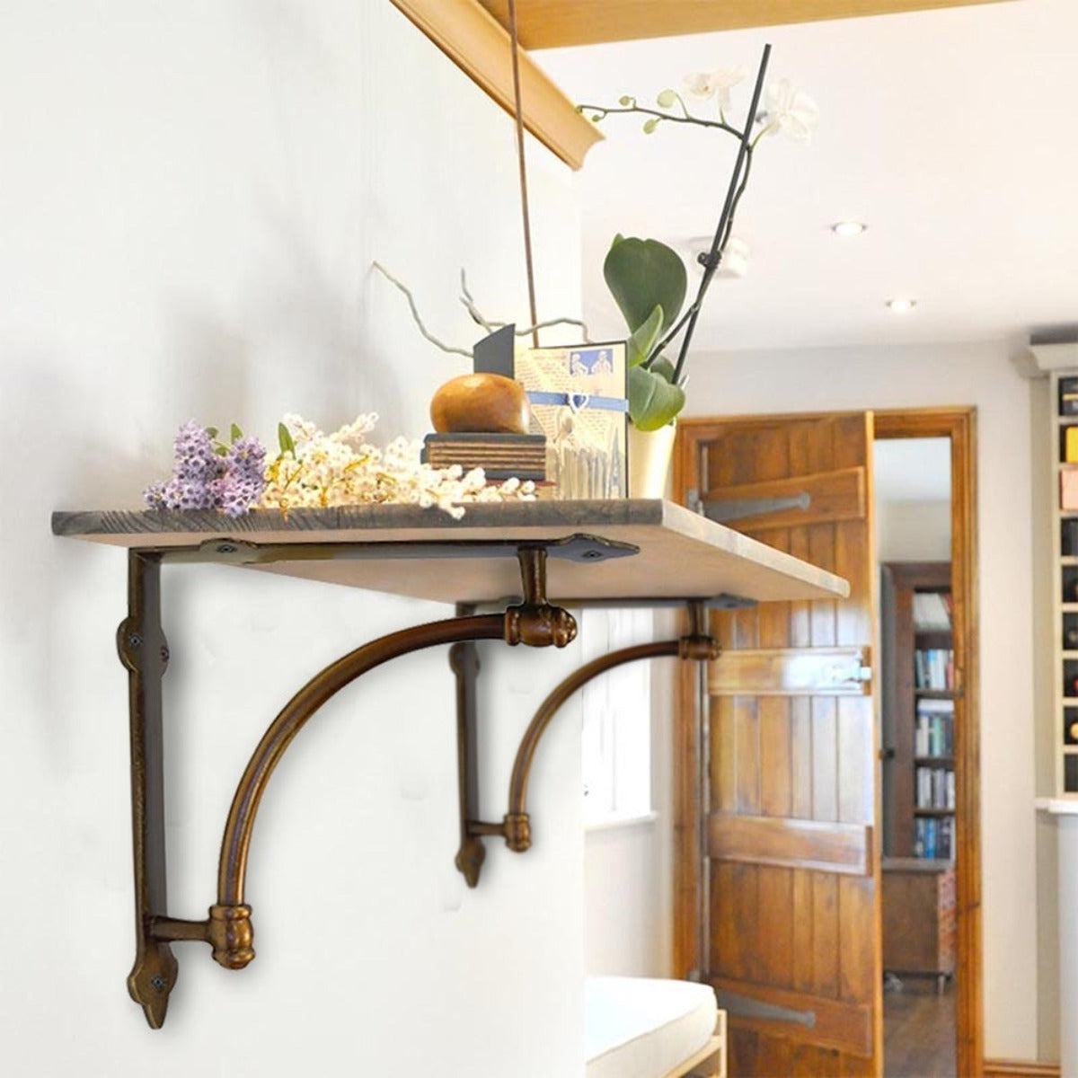 Vintage Farmhouse Bracket - Medium