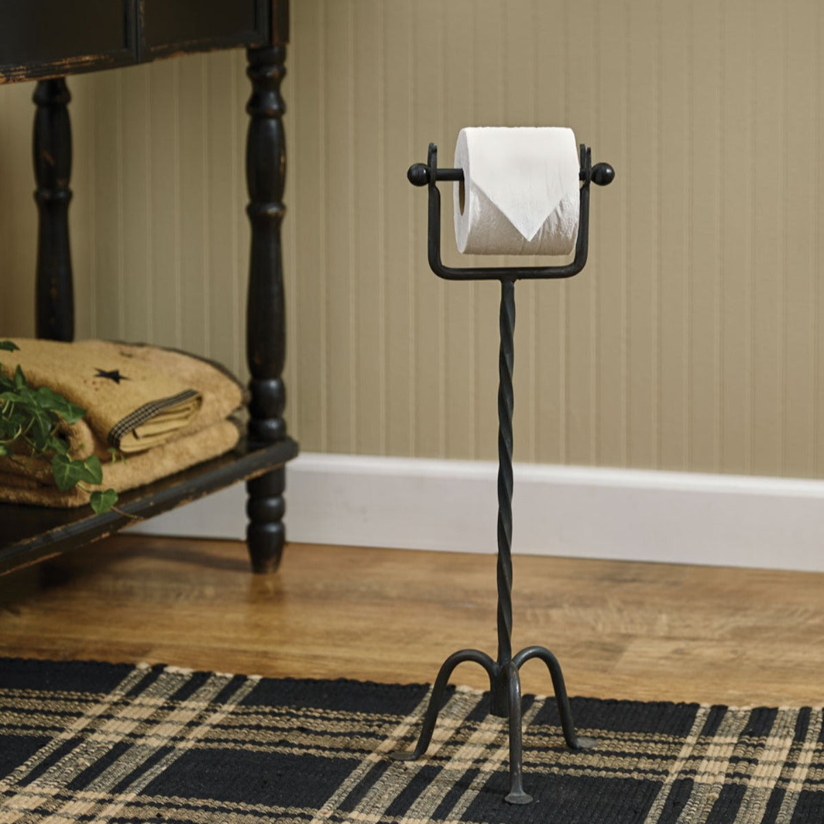 Scroll Standing TP Holder