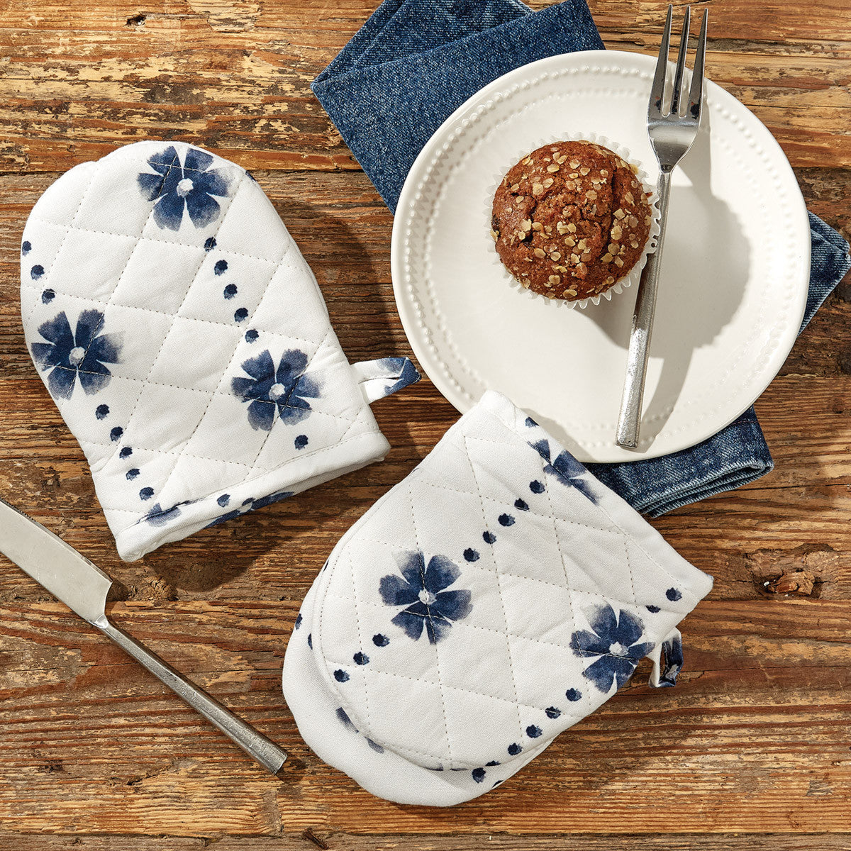 Blue Daisy Floral Mini Mitt