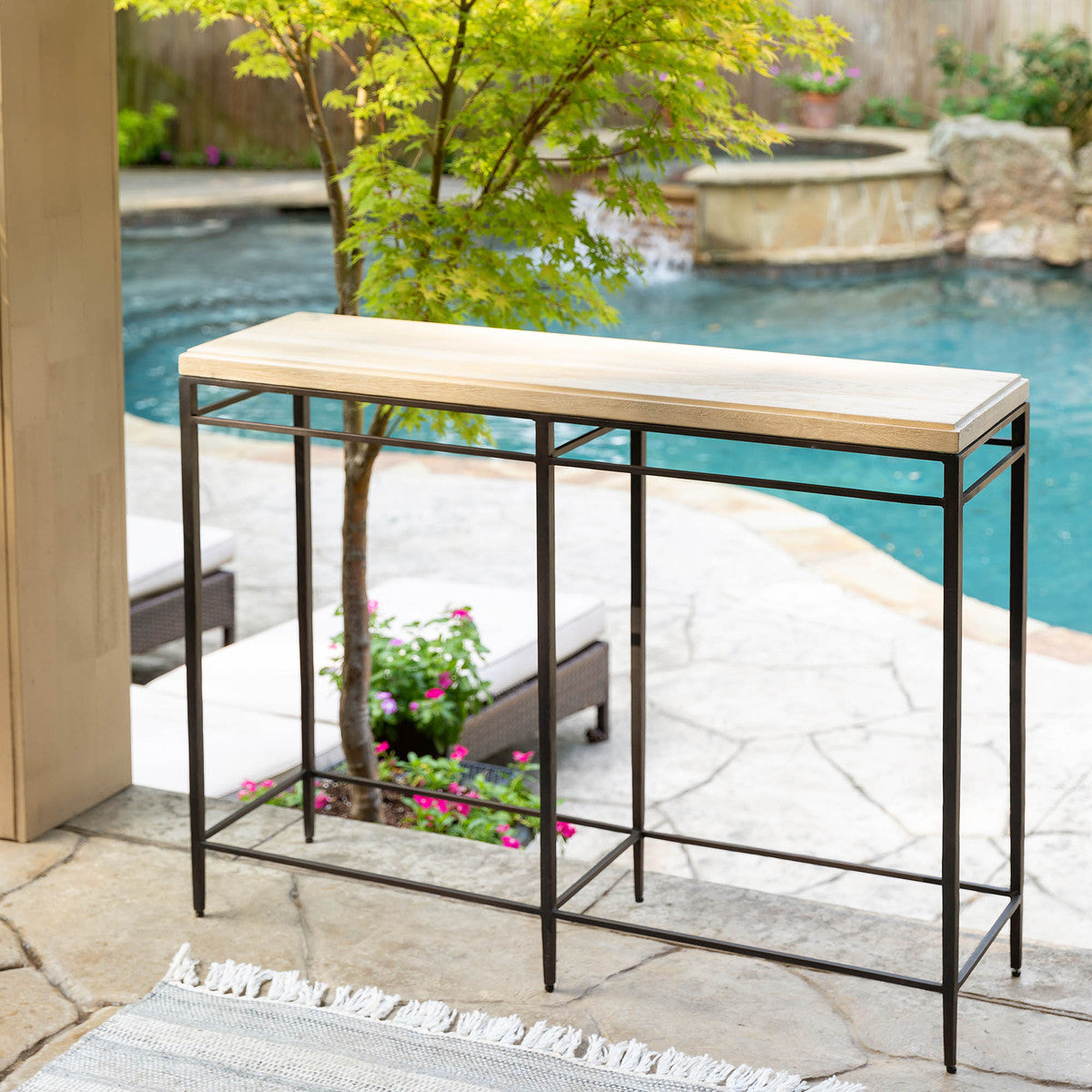 Huntington Console