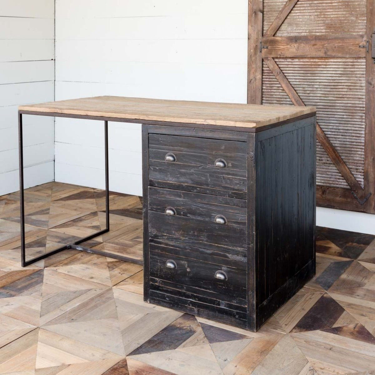 Artist's Loft Island-Iron Accents