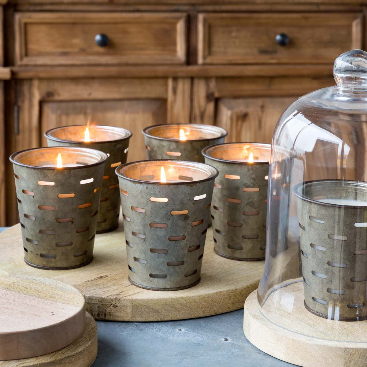 Olive Bucket Candles - Wild Currant & Thyme Tonic-Iron Accents