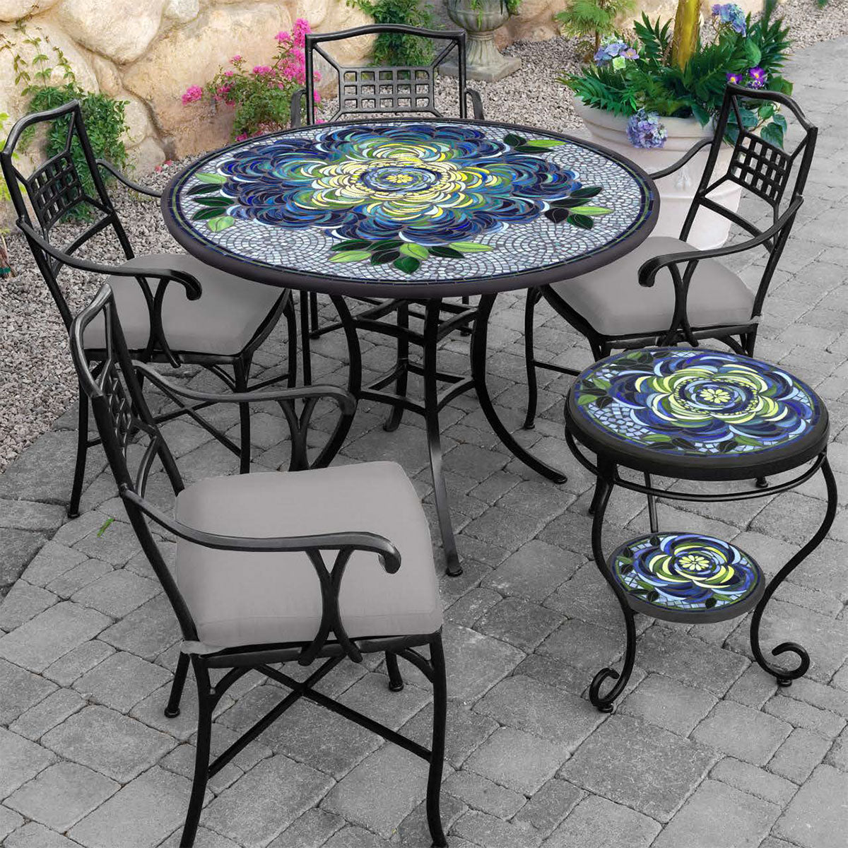los angeles mosaic umbrella patio tables Giovella Mosaic Patio Set | Neille Olson Mosaics