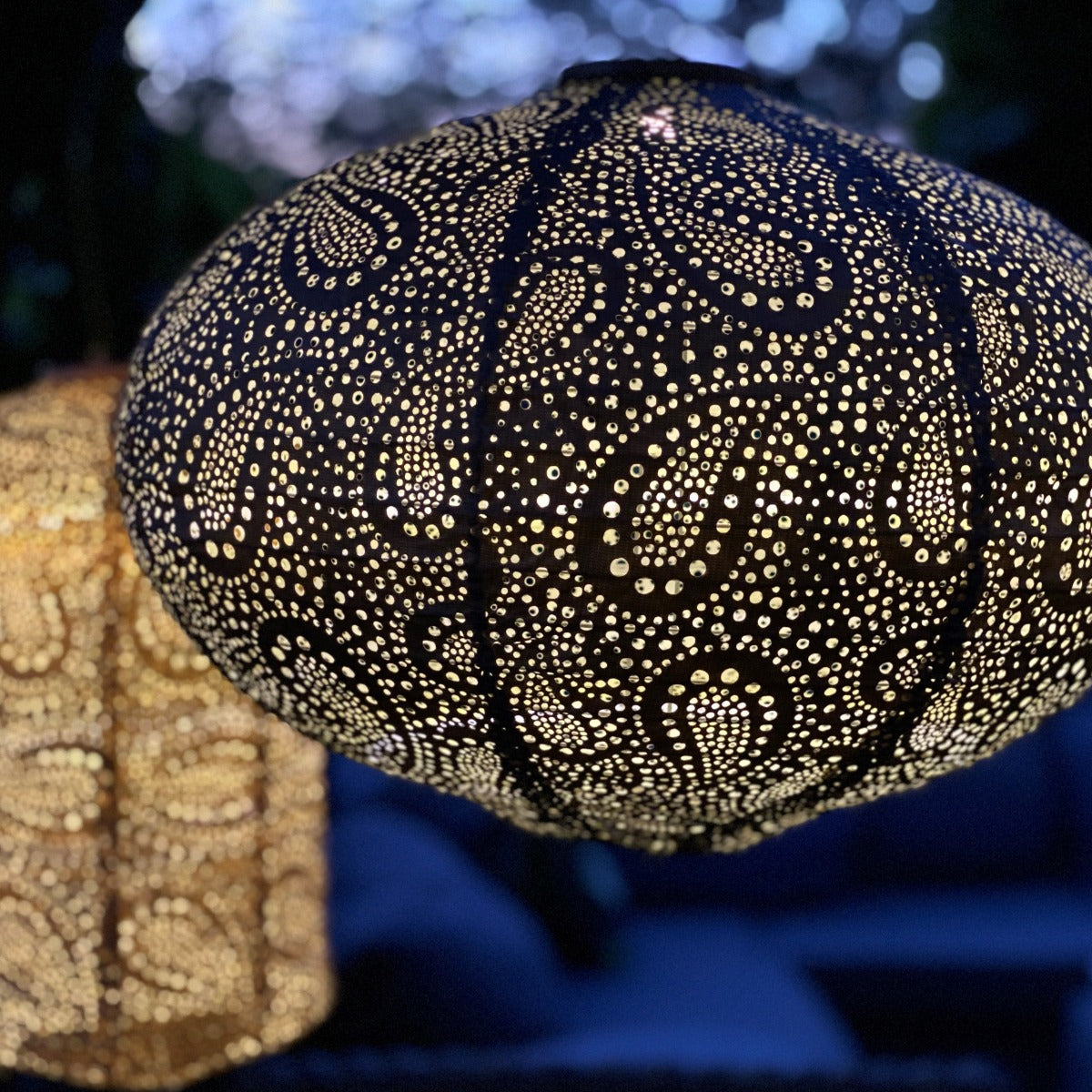 Oval Paisley Lantern - Green