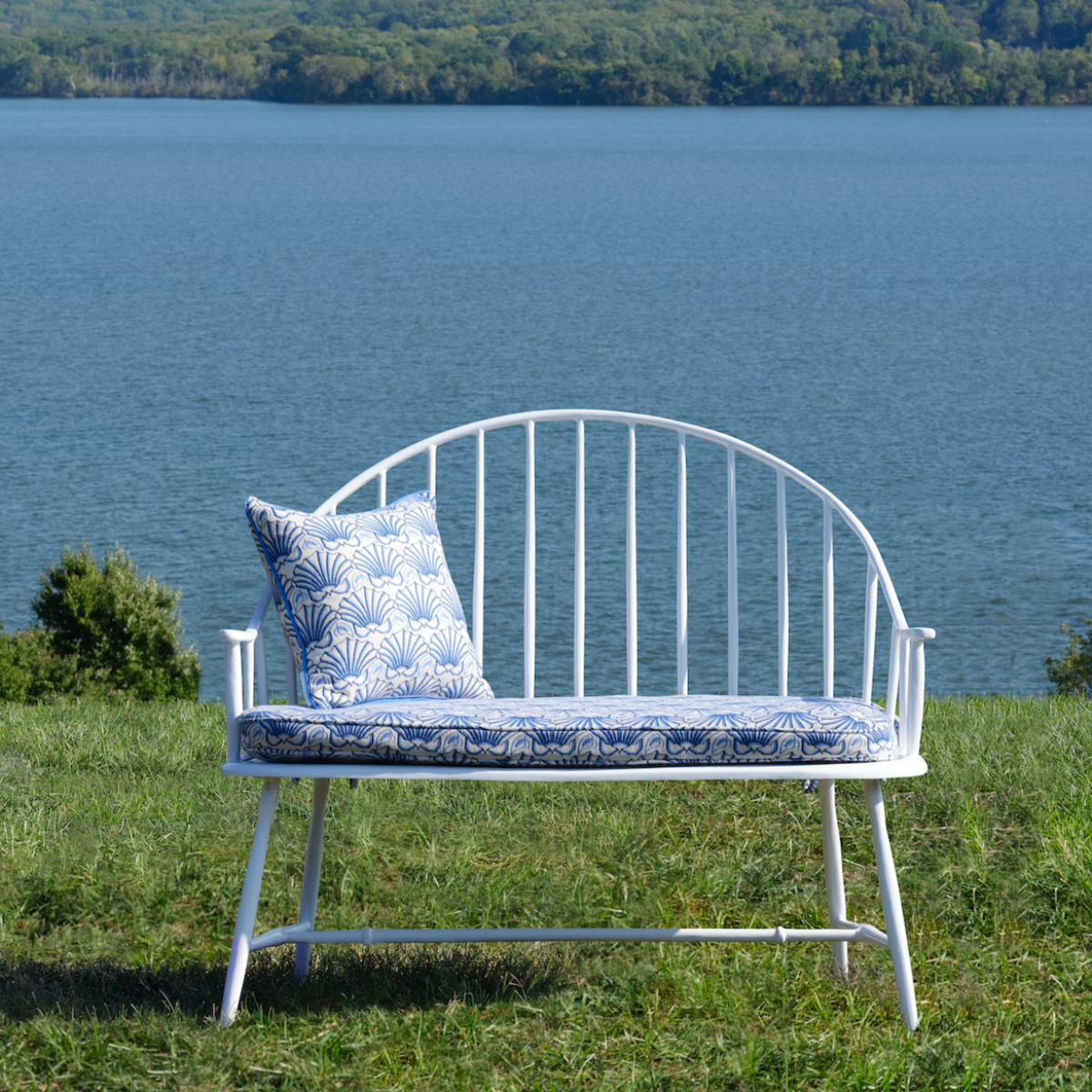 Windsor Aluminum Settee