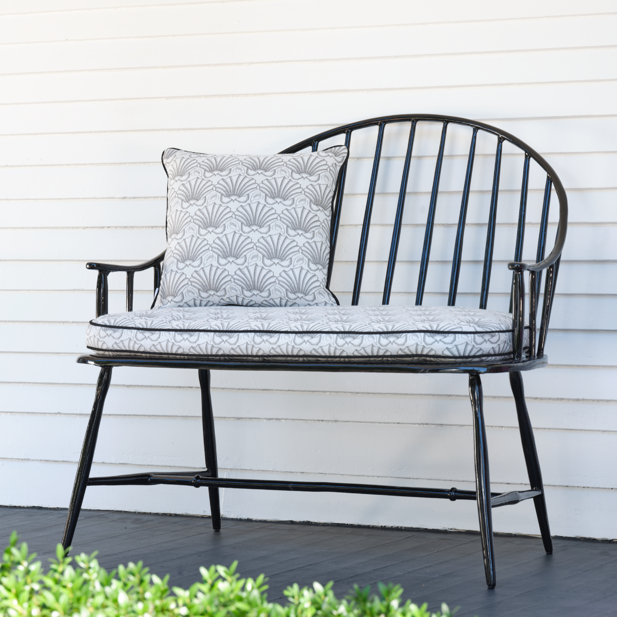 Windsor Aluminum Settee