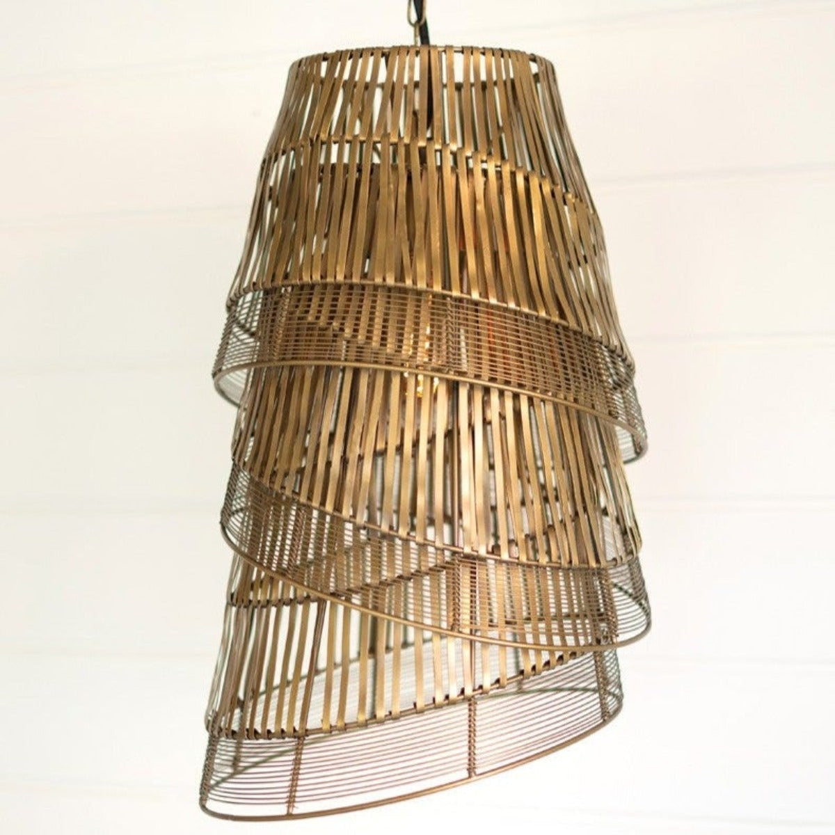 Pendant Lamp w/ Layered Shade