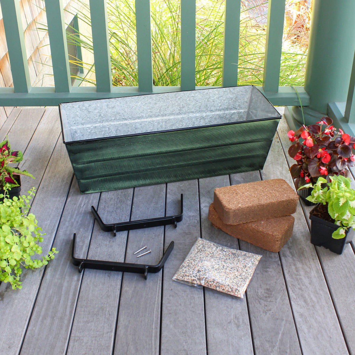 Flower Box with 6" Railing Kit