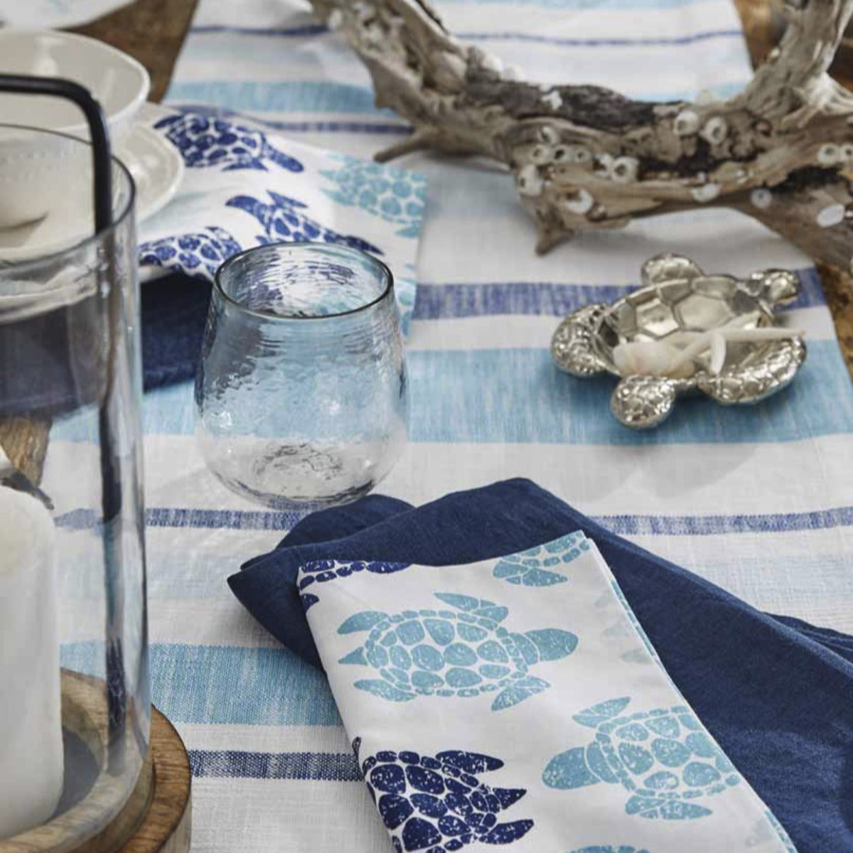 Waterfront Retreat Table Linens