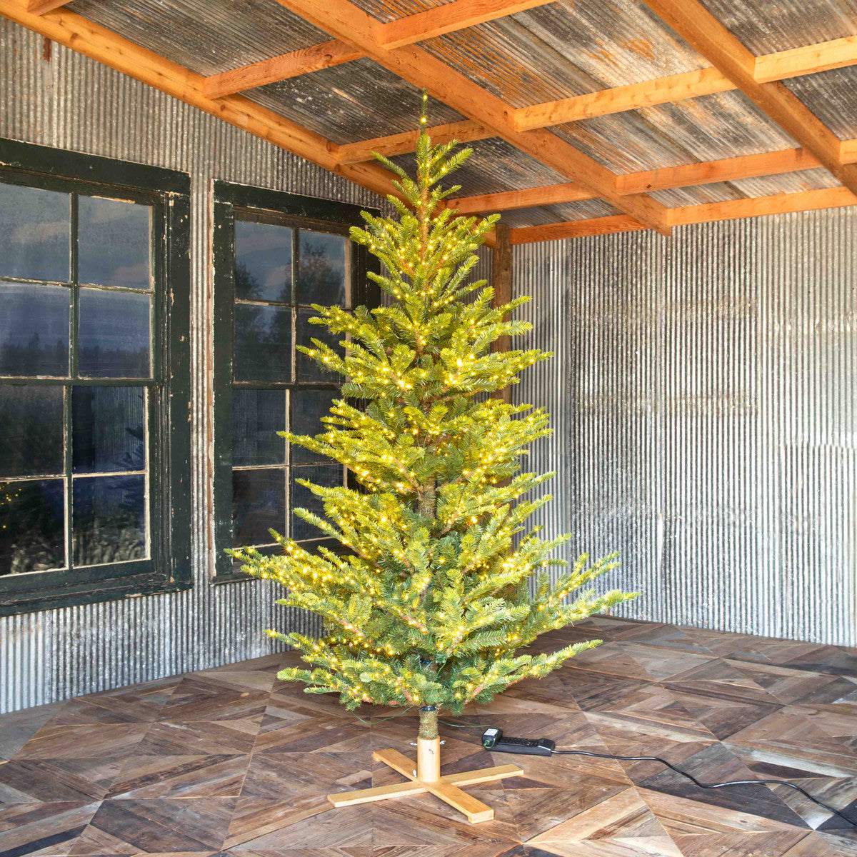 7.5' Great Northern Spruce Tree with Micro LED-Iron Accents