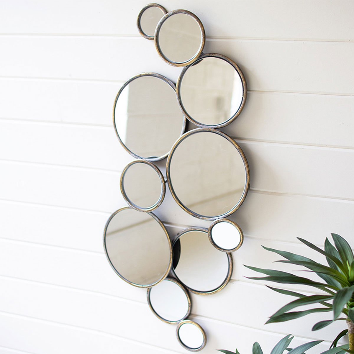 Metal Bubbles Mirror-Wall | Iron Accents